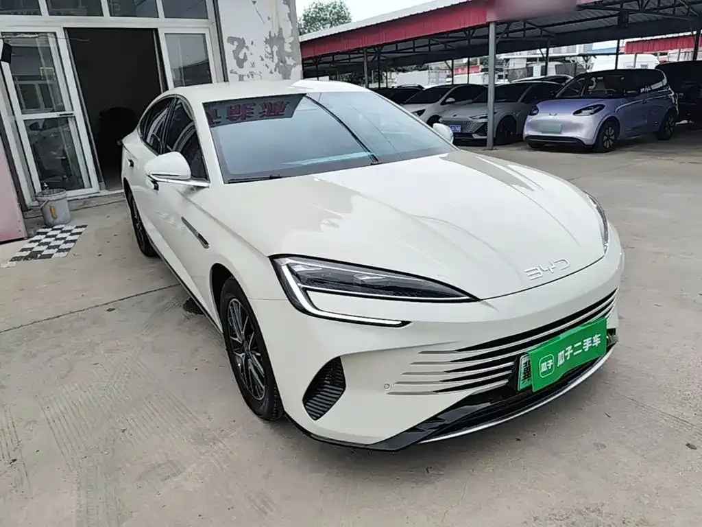 BYD Seal 07 DM-i — фото 8
