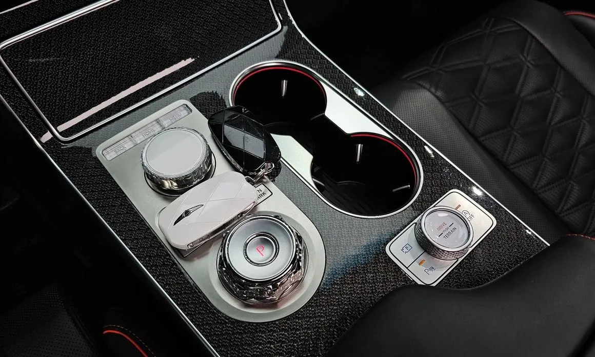 Genesis GV80 — фото 10
