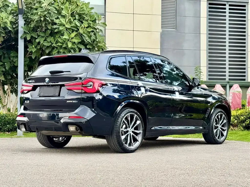 BMW X3 — фото 3