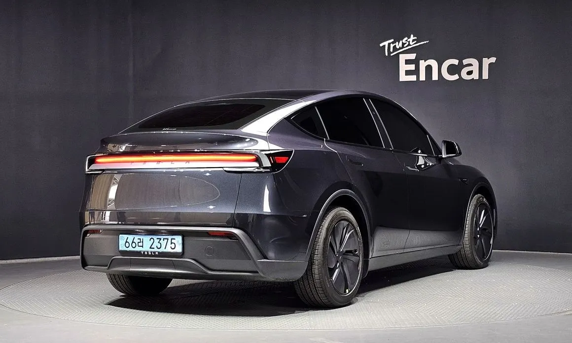 Tesla Model Y 2026 из KR, фото 4