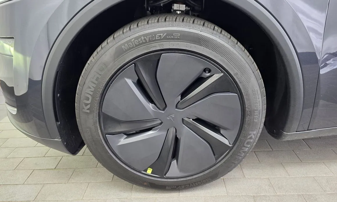 Tesla Model Y 2026 из KR, фото 9
