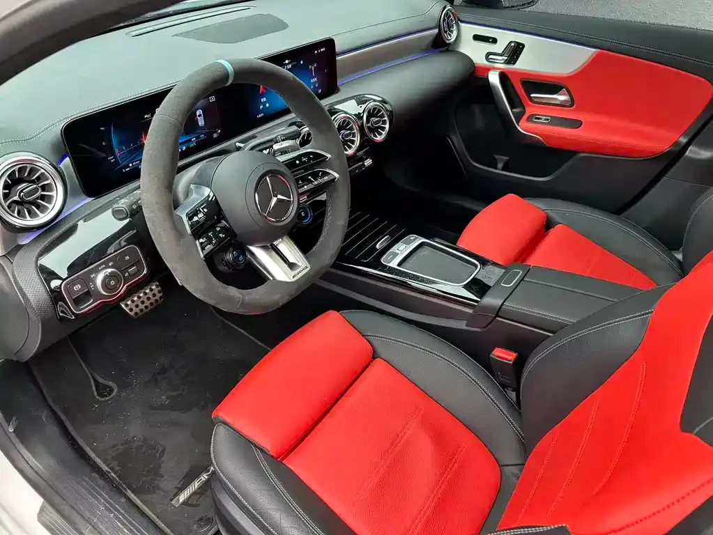 Mercedes-Benz A-Class AMG (Import) 2024 из CN, фото 2