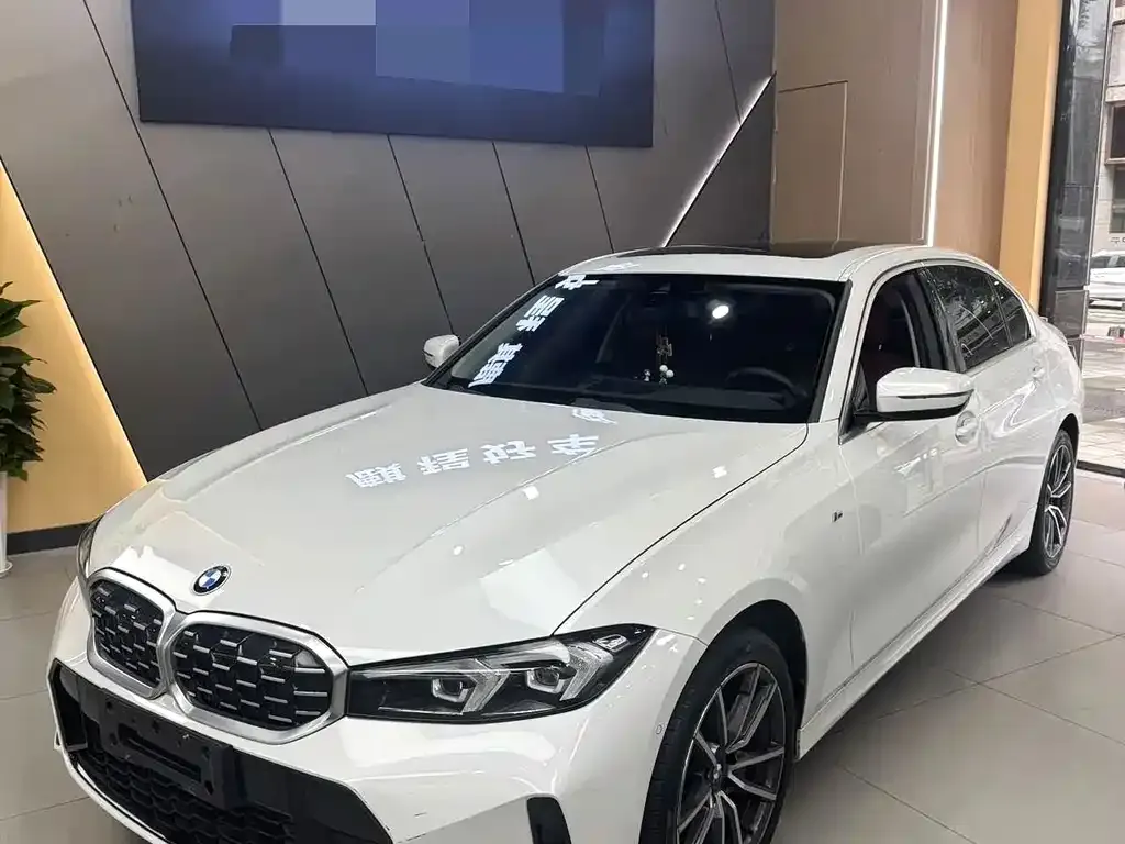 BMW 3 Series — фото 1