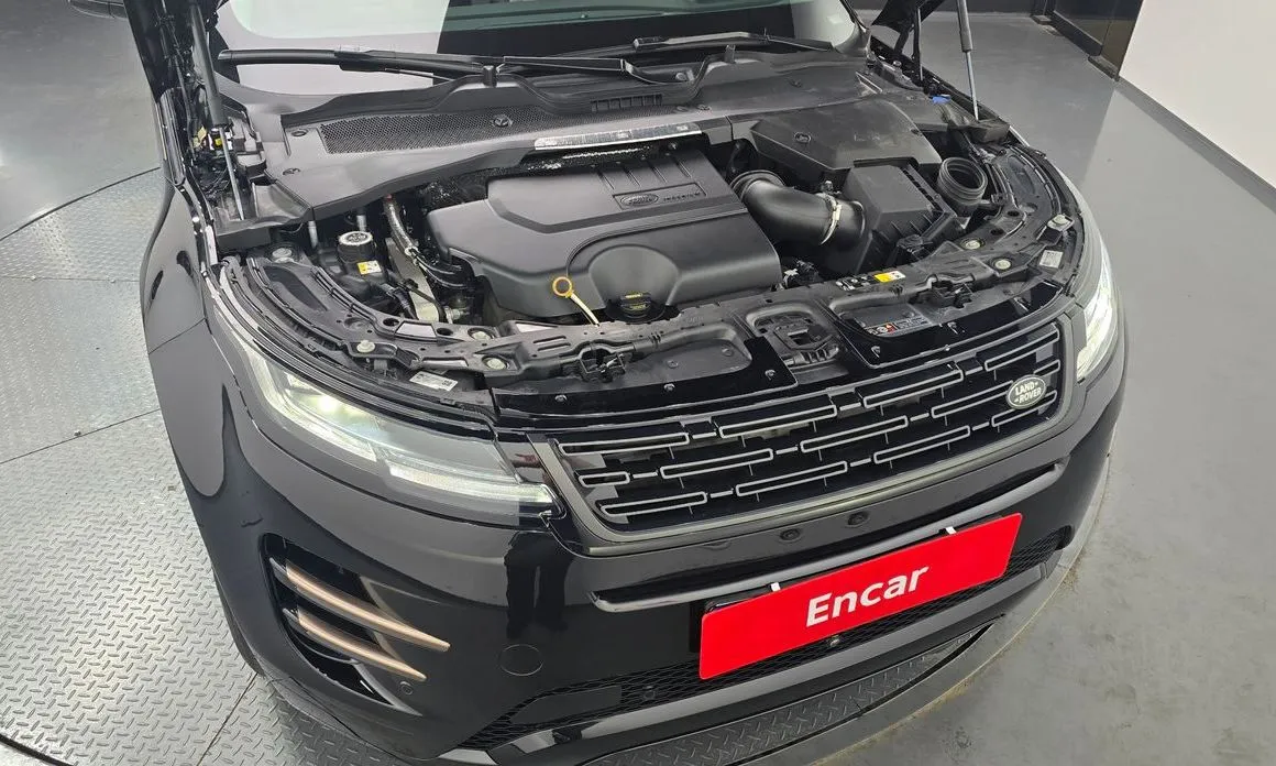 Land Rover Range Rover Evoque — фото 9