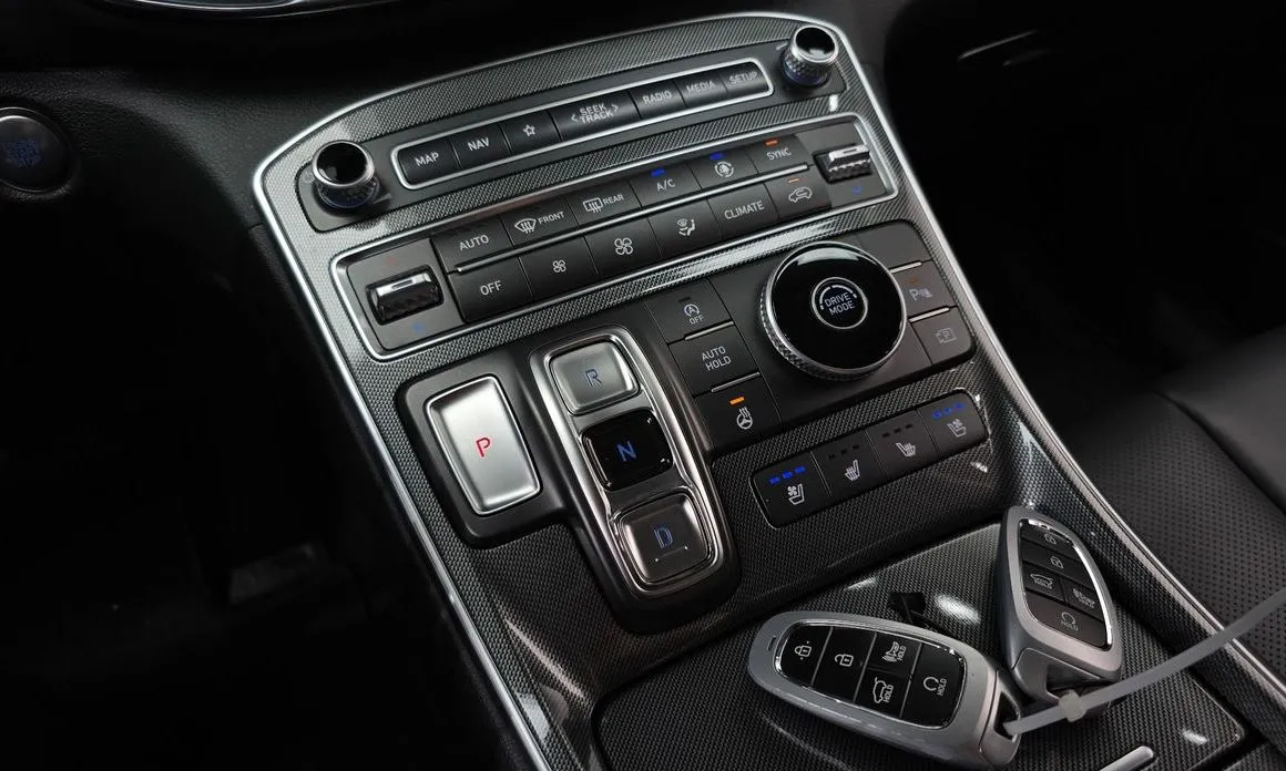 Hyundai Santafe — фото 3
