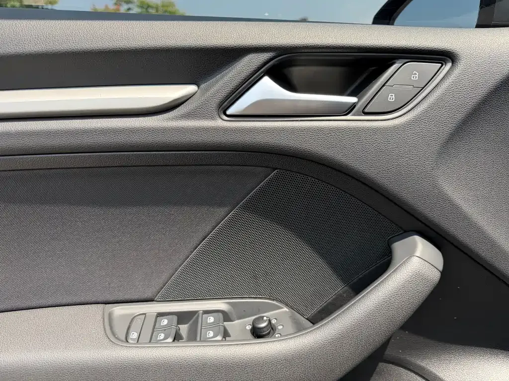 Audi A3 — фото 10