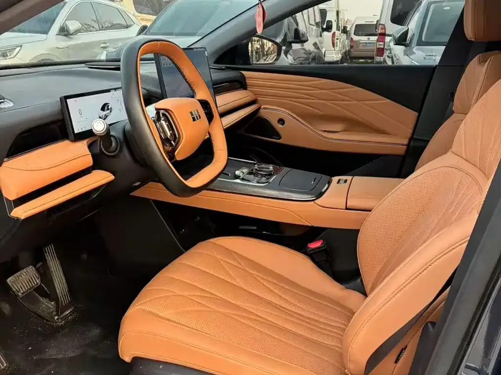 Geely Galaxy Xingyao 8 2025 из CN, фото 6