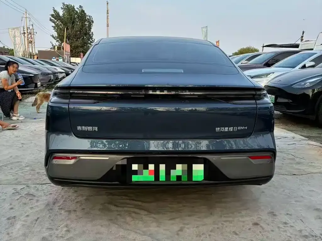 Geely Galaxy Xingyao 8 2025 из CN, фото 4