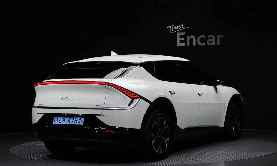 Kia EV6 — фото 2