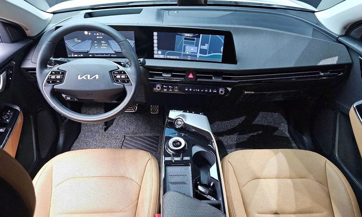 Kia EV6 — фото 10