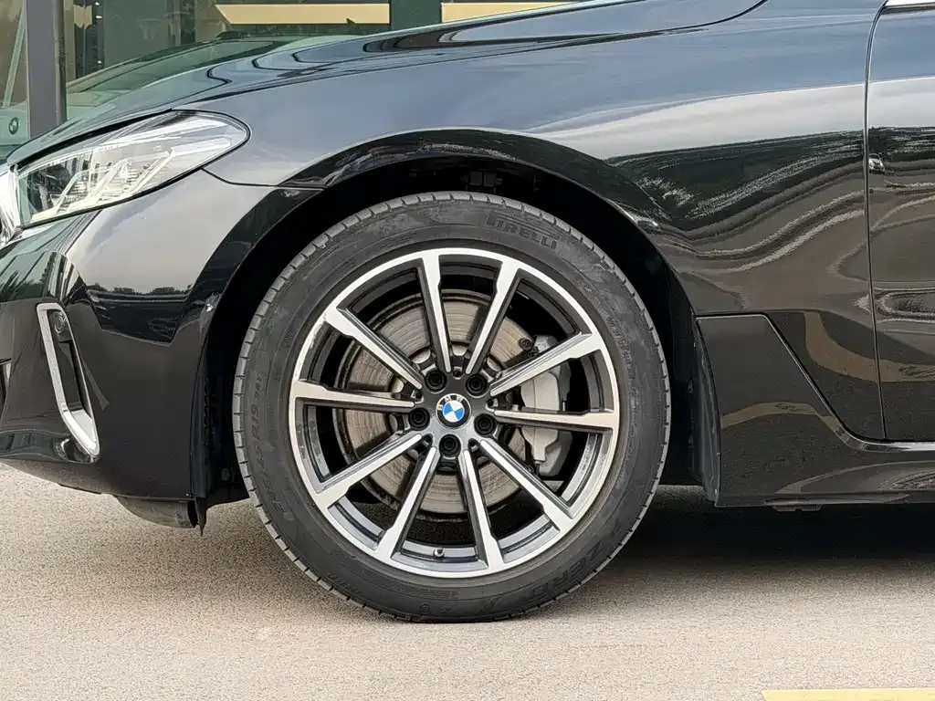 BMW 6 Series GT — фото 9