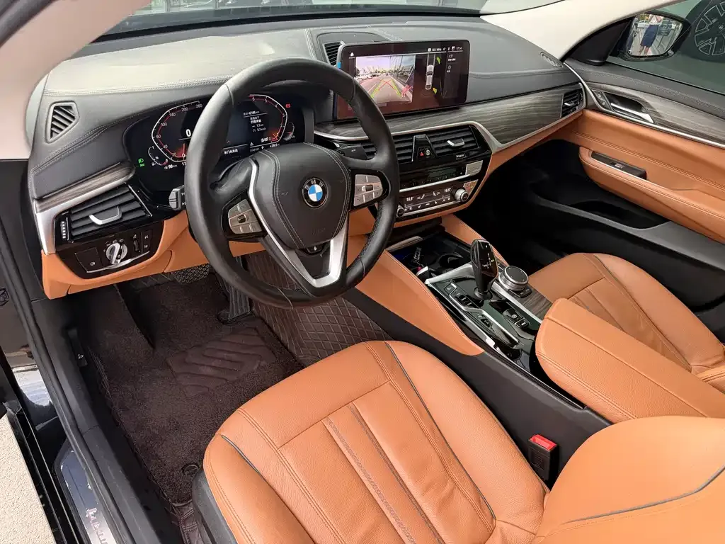 BMW 6 Series GT — фото 10