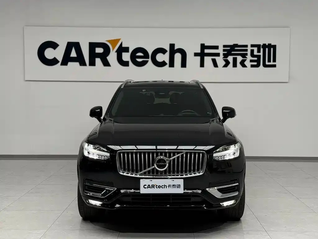 Volvo XC90 — фото 2