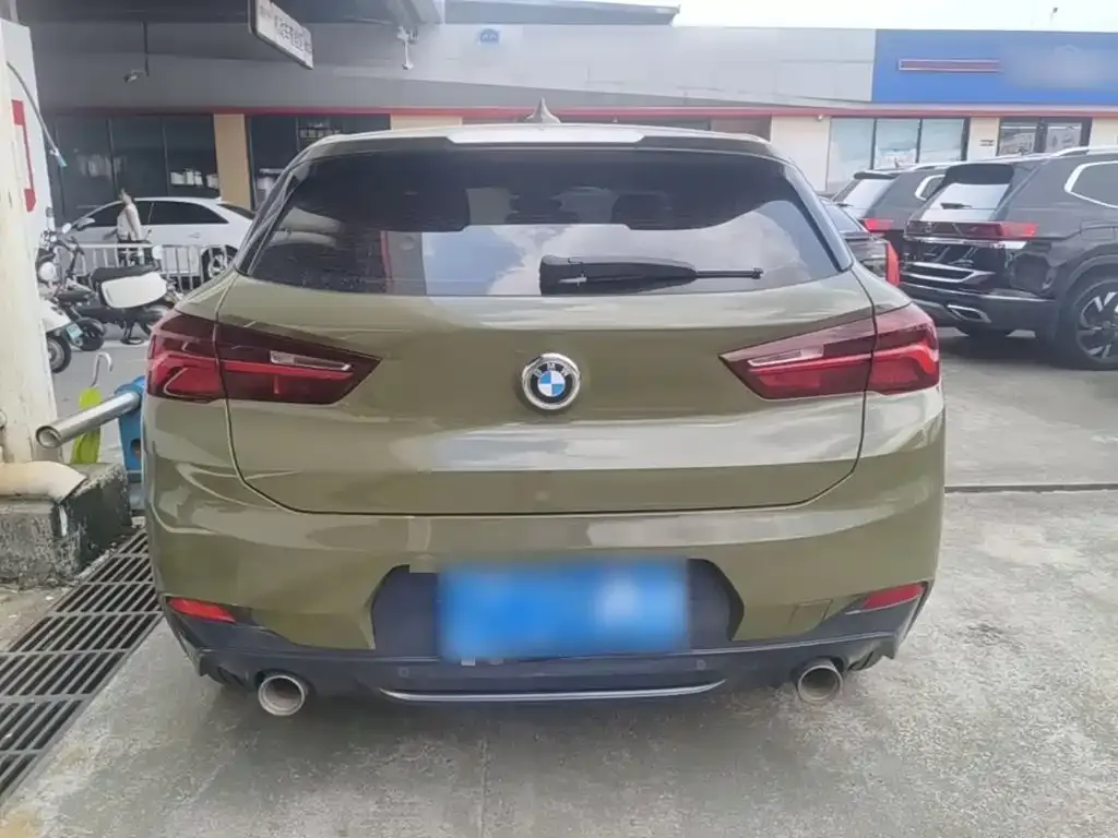 BMW X2 — фото 10