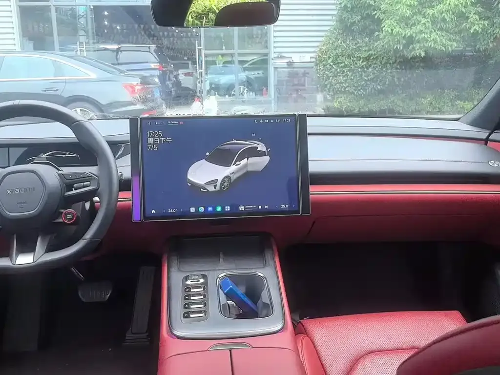 Xiaomi SU7 — фото 9