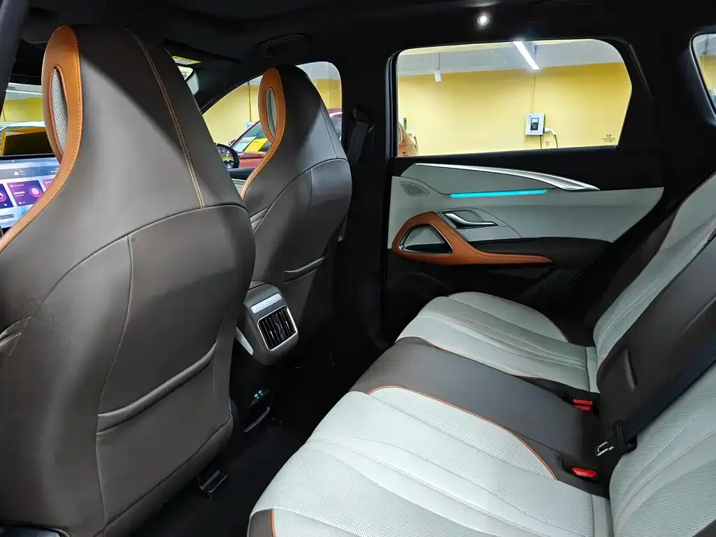 BYD Pro New Energy — фото 7