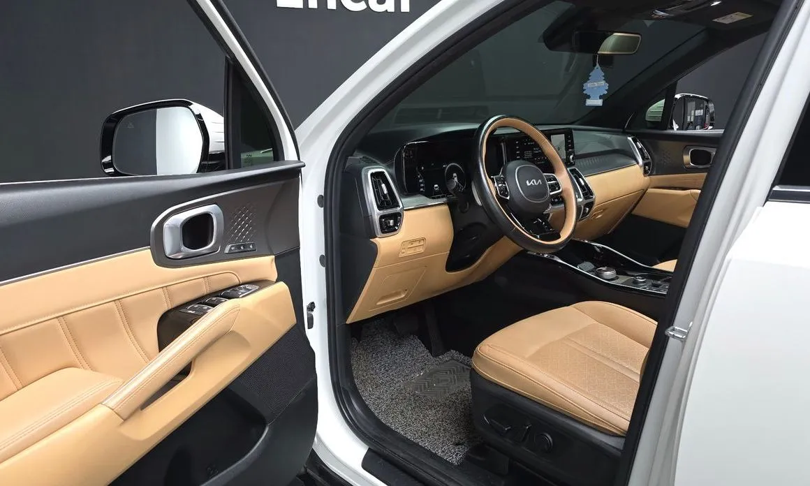 Kia Sorento 2023 из KR, фото 3