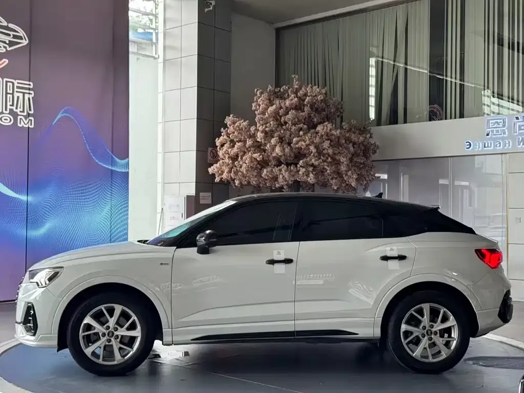 Audi Q3 Sportback 2022 из CN, фото 6