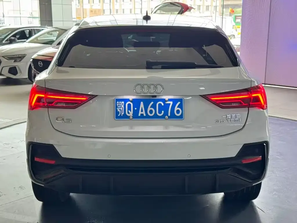 Audi Q3 Sportback 2022 из CN, фото 7