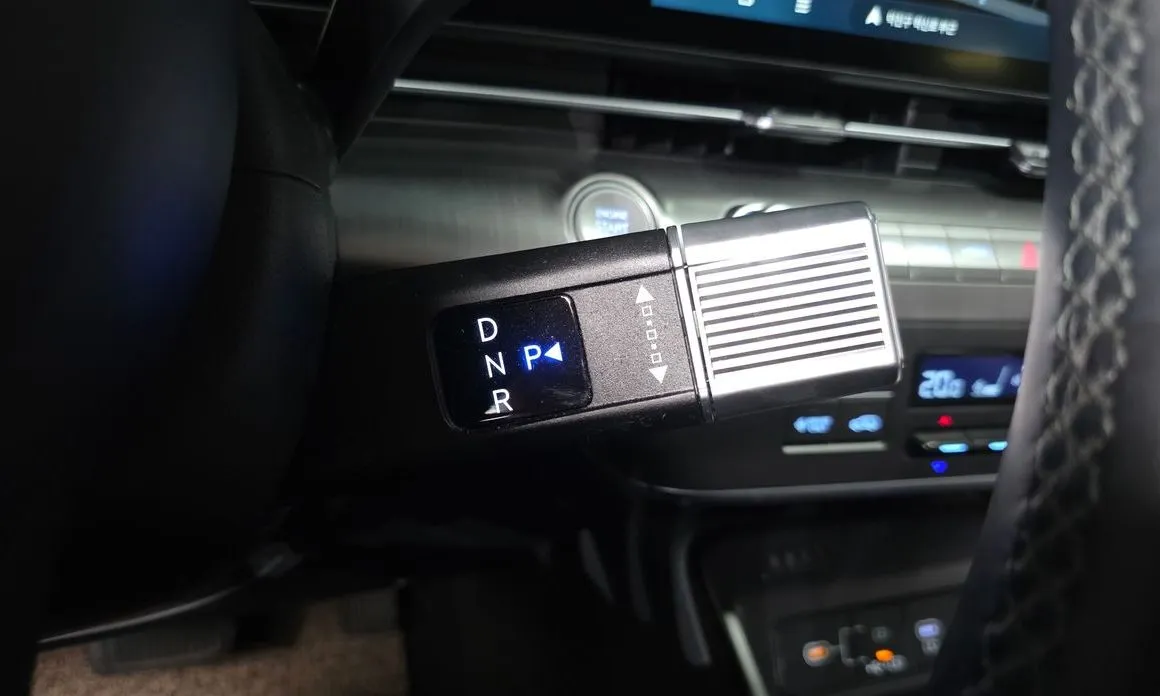 Hyundai Kona — фото 2