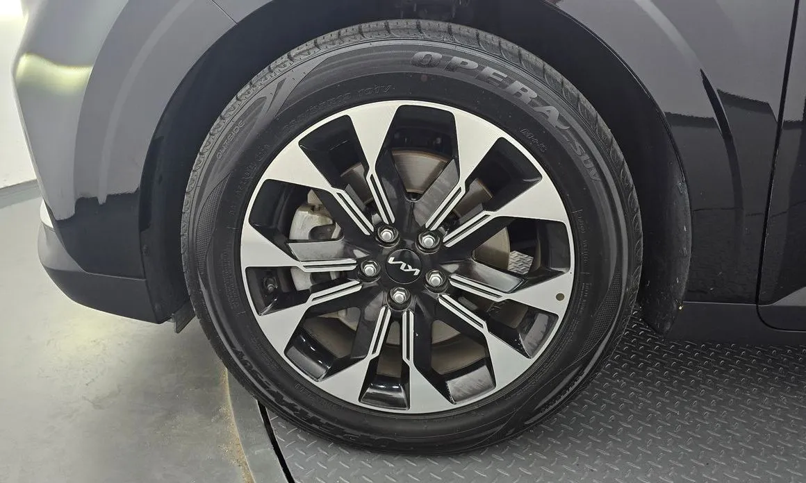 Kia Carnival 2023 из KR, фото 2