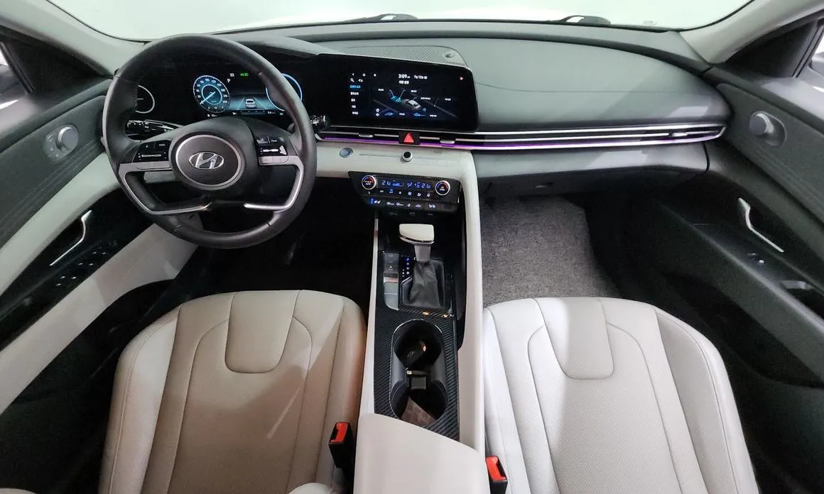 Hyundai AVANTE — фото 9