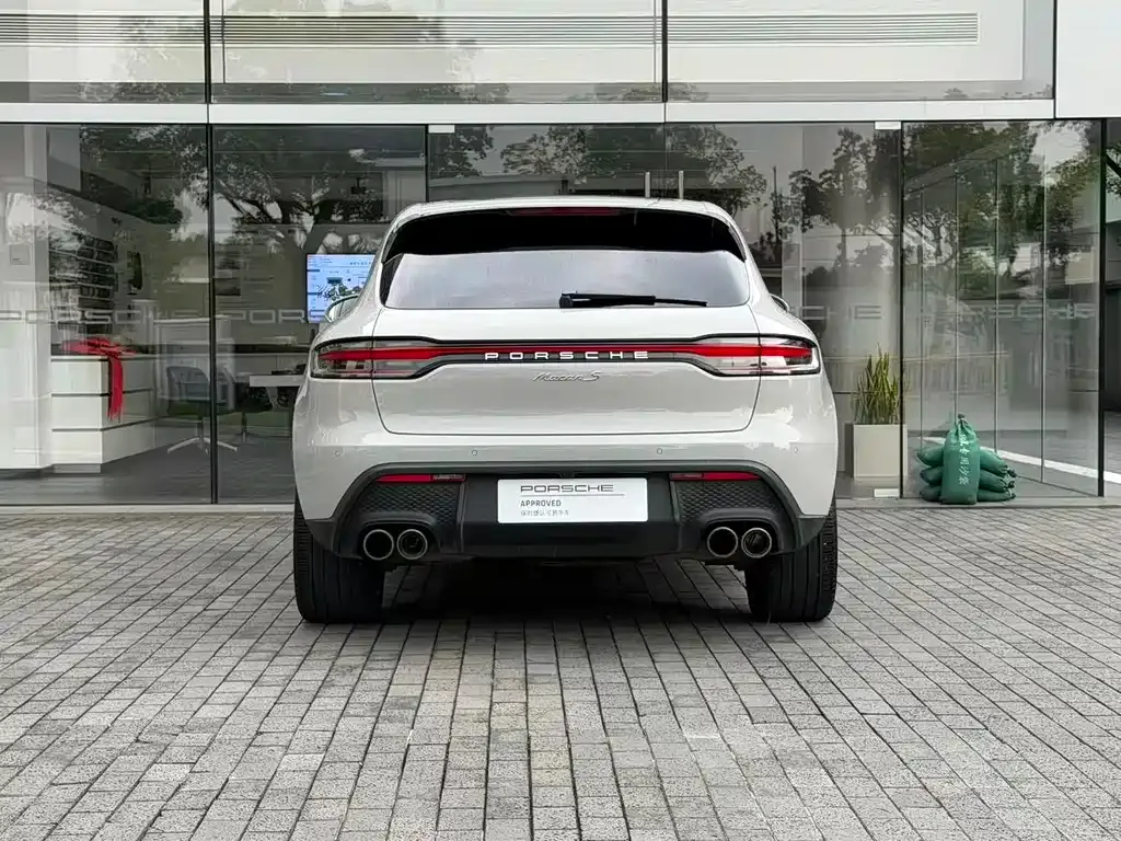 Porsche Macan — фото 9