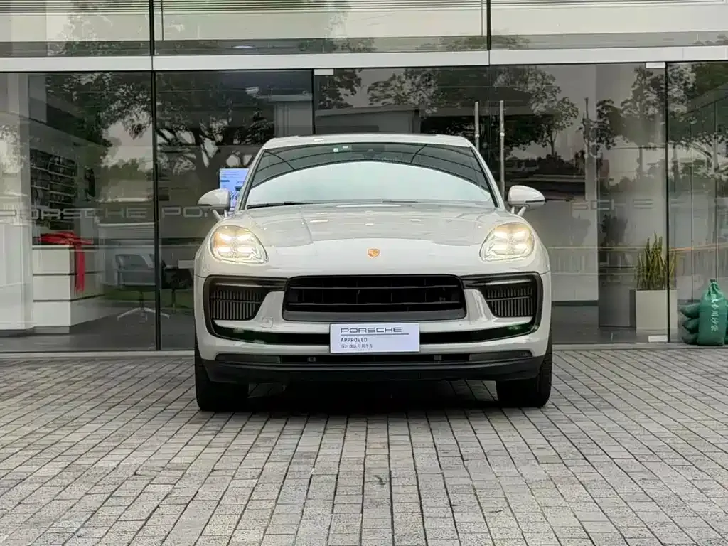 Porsche Macan — фото 7