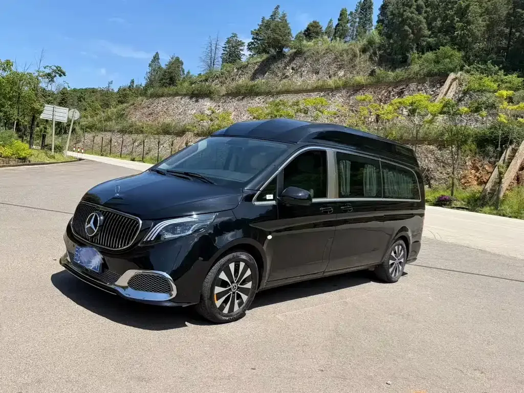 Mercedes-Benz Vito — фото 1