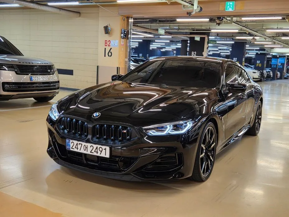 BMW 8-Series — фото 1