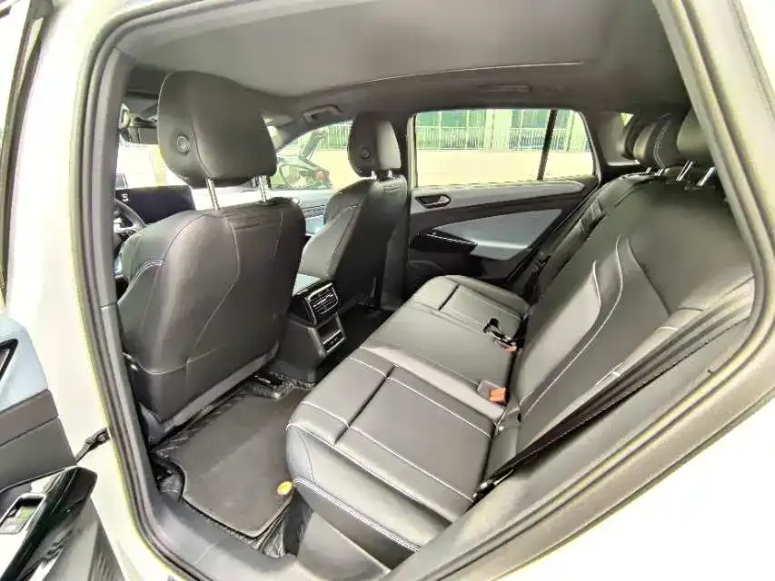 Volkswagen ID.4 X 2024 из CN, фото 8