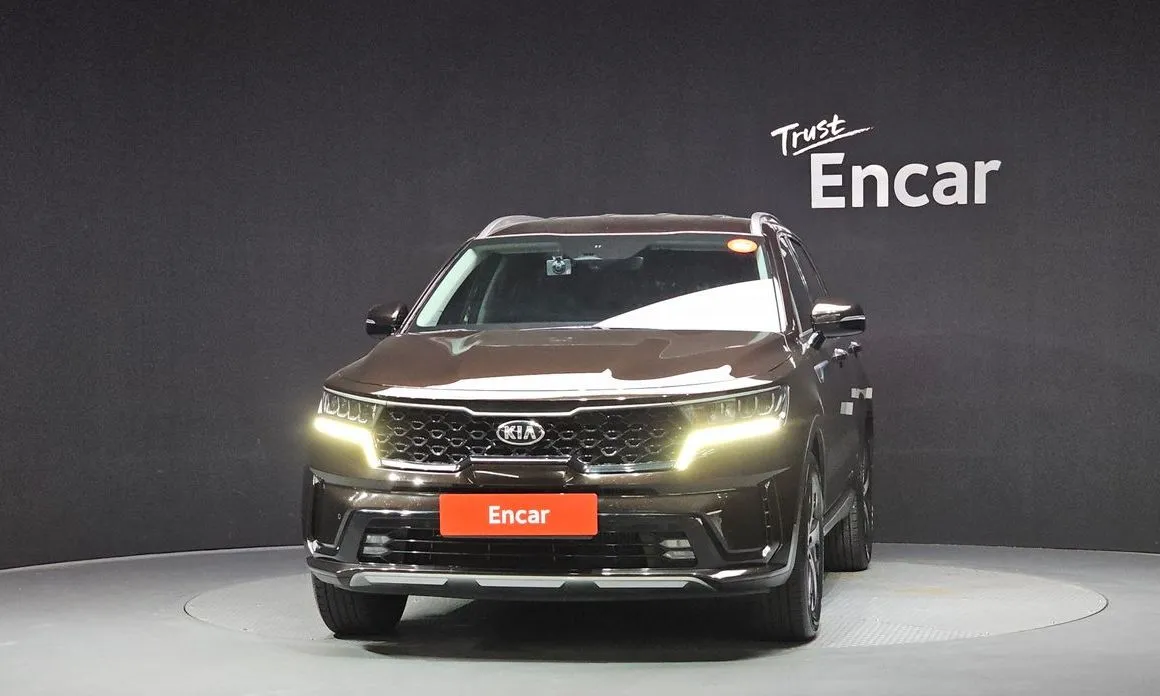 Kia Sorento — фото 5