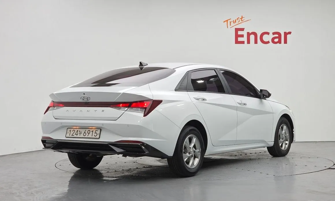 Hyundai AVANTE — фото 6