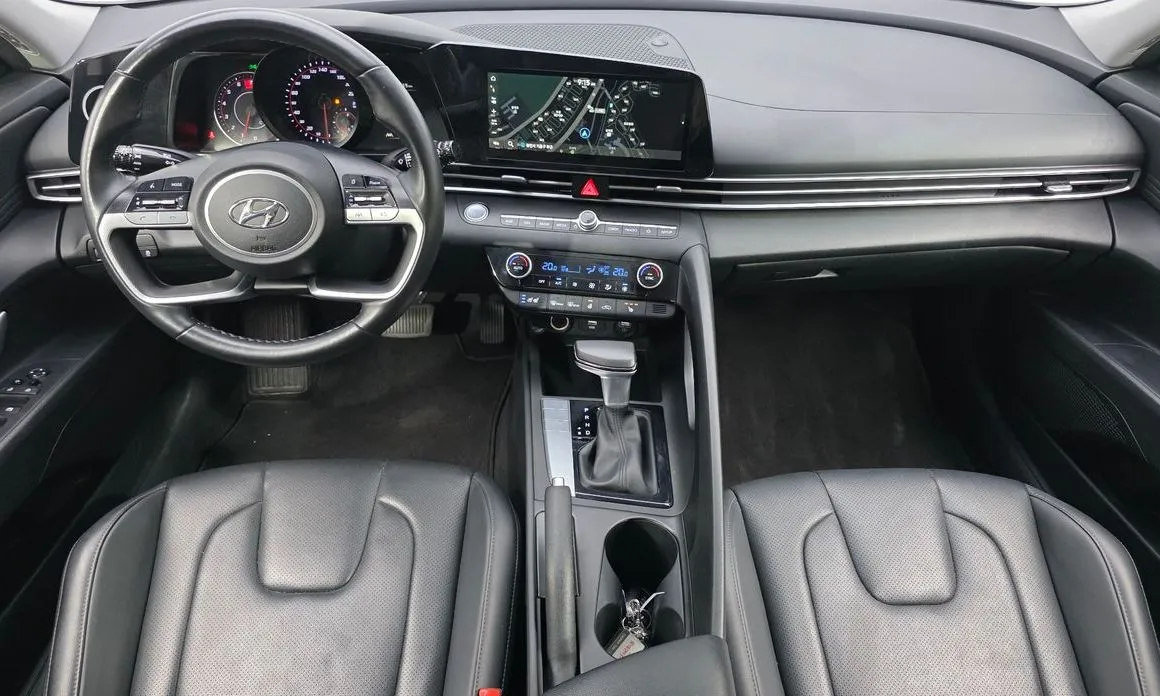 Hyundai AVANTE — фото 3