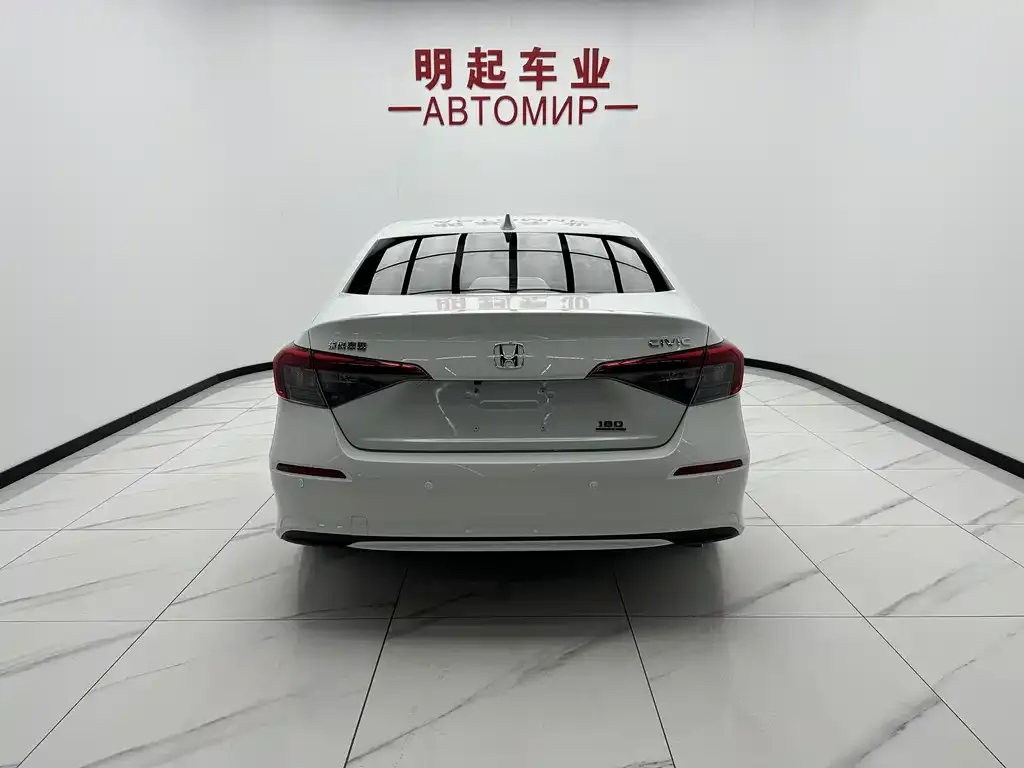 Honda Civic — фото 5