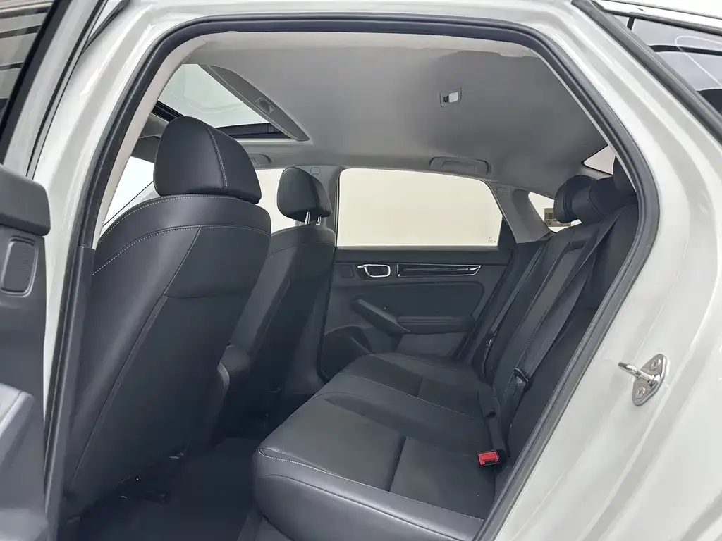 Honda Civic — фото 4