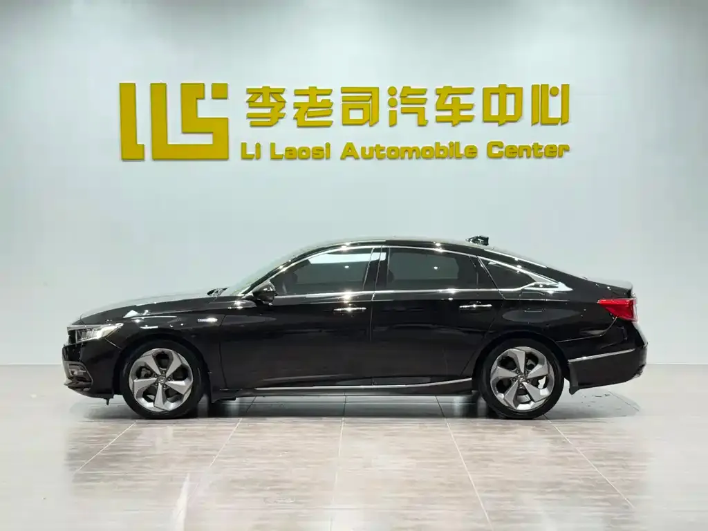Honda Accord — фото 2