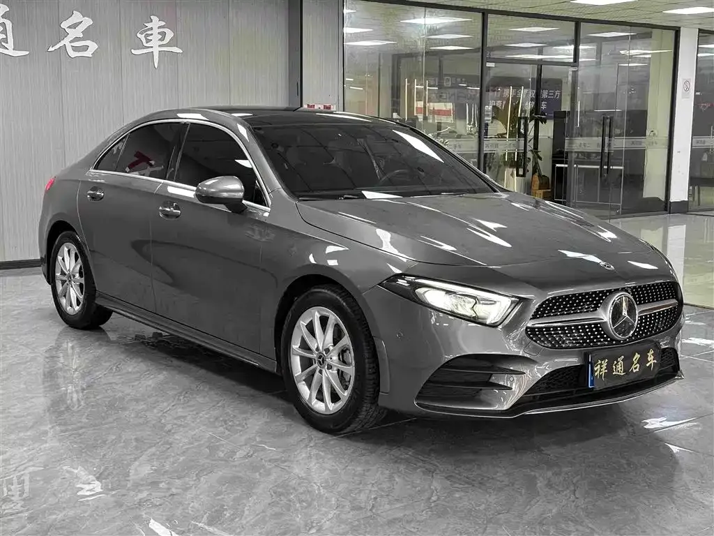 Mercedes-Benz A-Class — фото 7