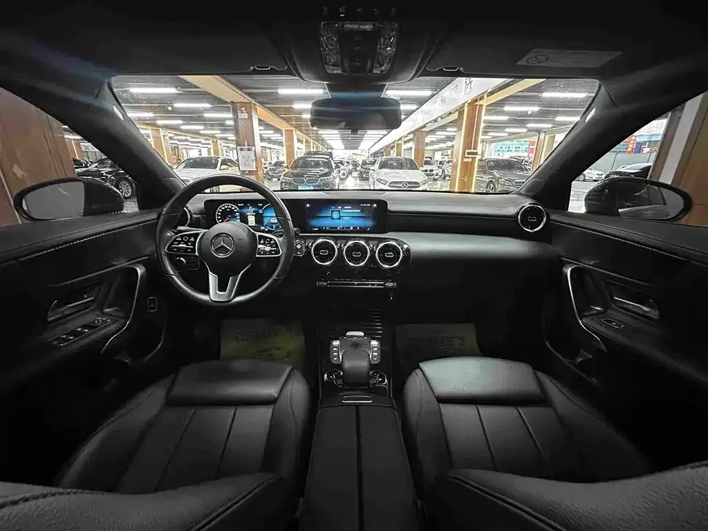 Mercedes-Benz A-Class — фото 9