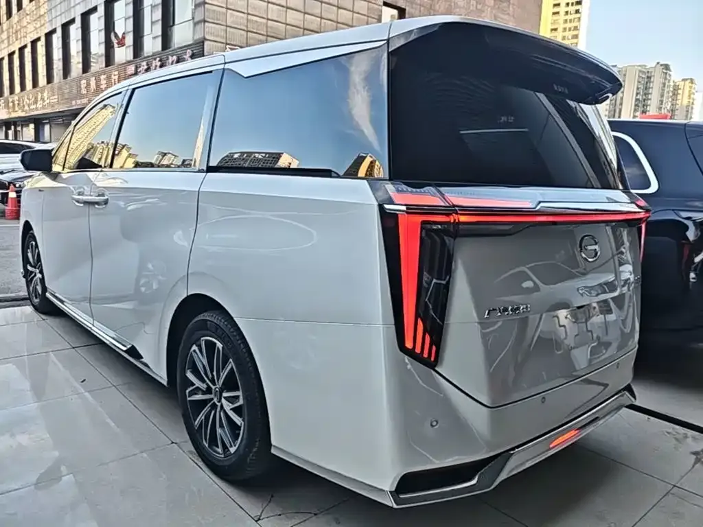 GAC Motor Trumpchi M8 — фото 5