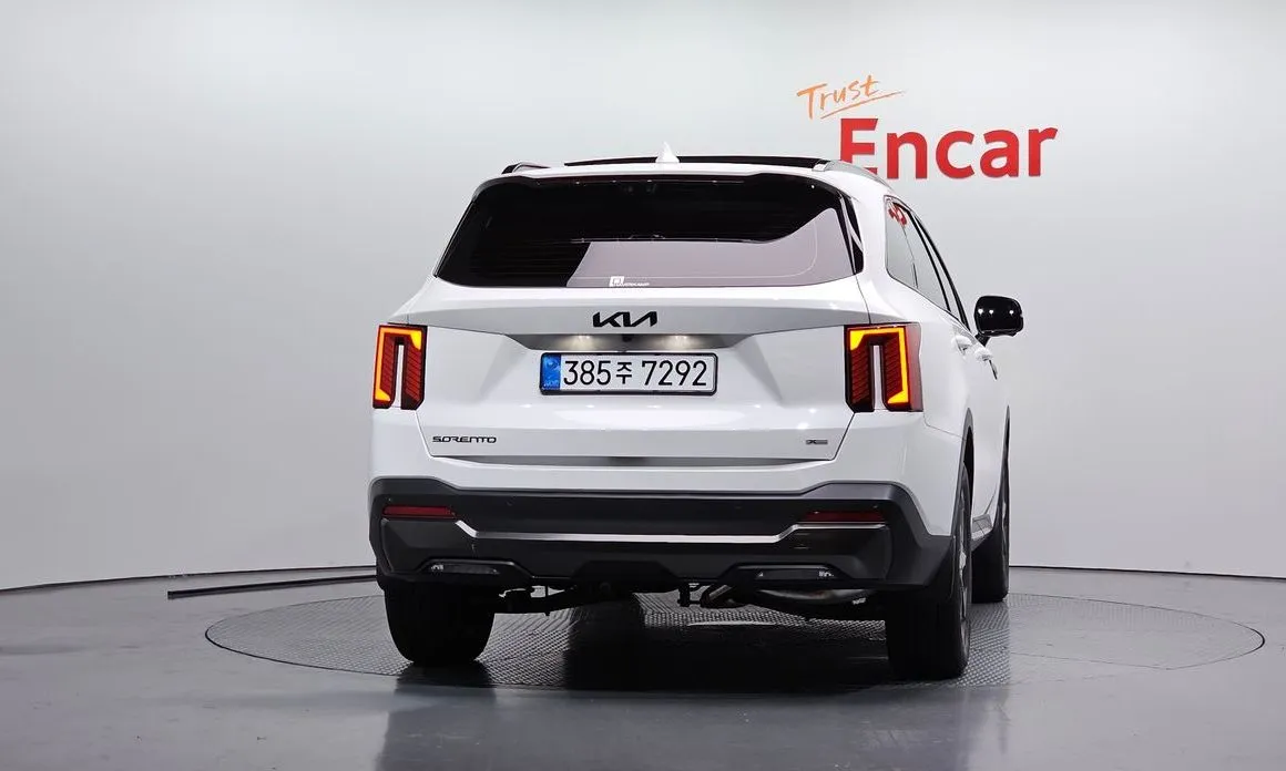 Kia Sorento — фото 3