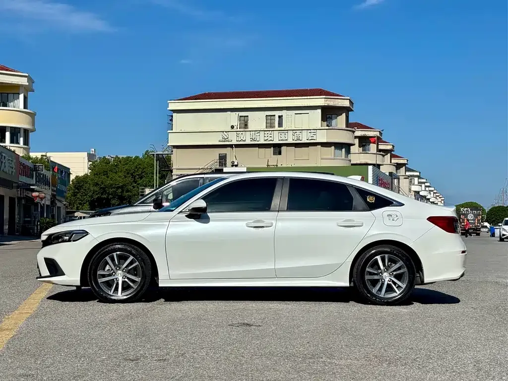 Honda Civic — фото 4