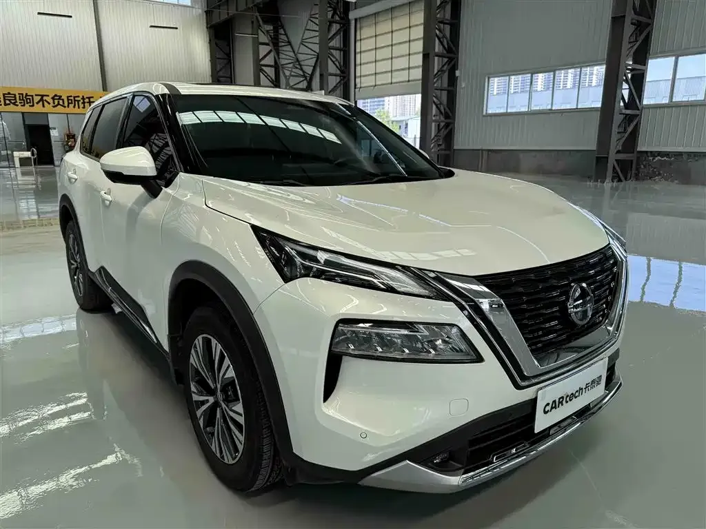 Nissan X-Trail — фото 4