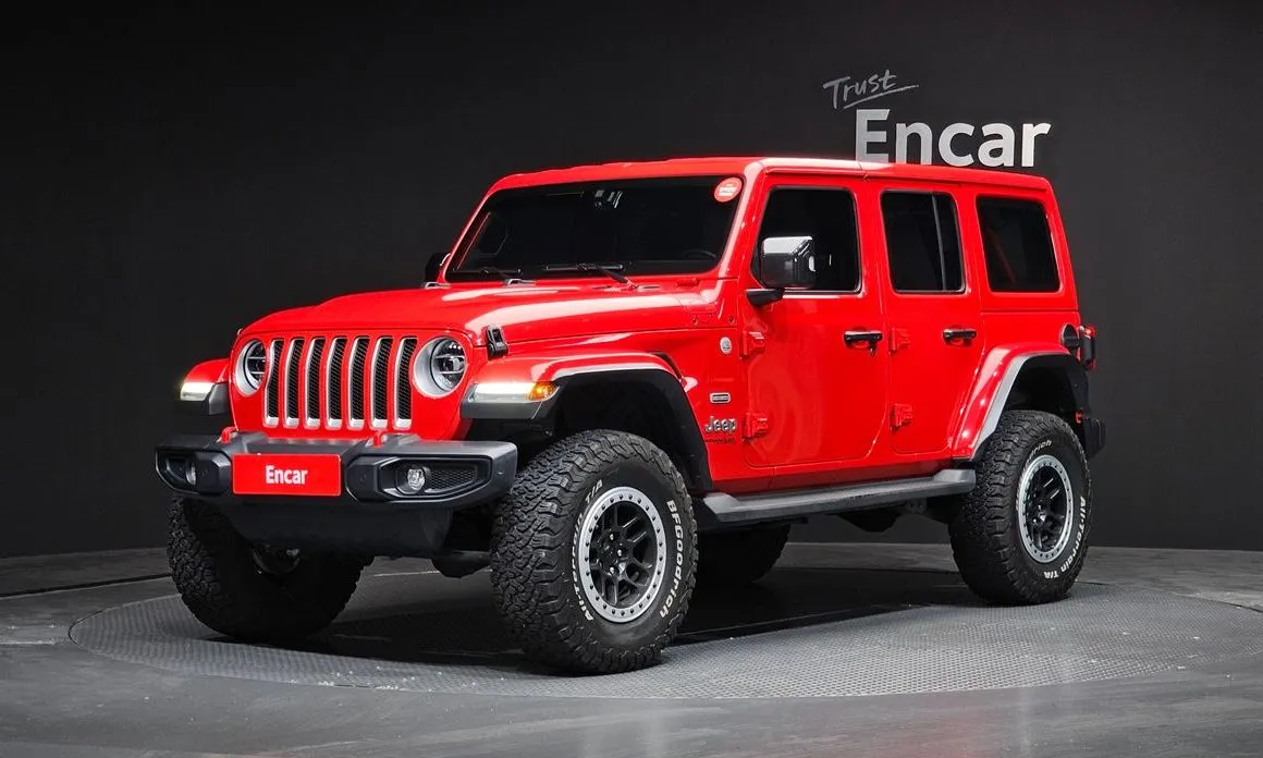 Jeep Wrangler — фото 1