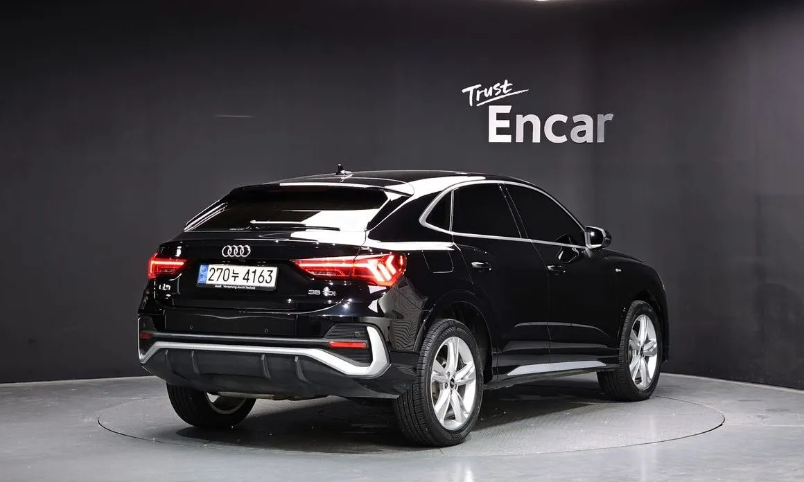 Audi Q3 2023 из KR, фото 5