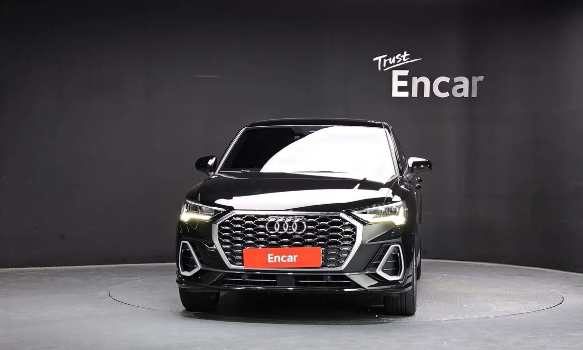 Audi Q3 2023 из KR, фото 4