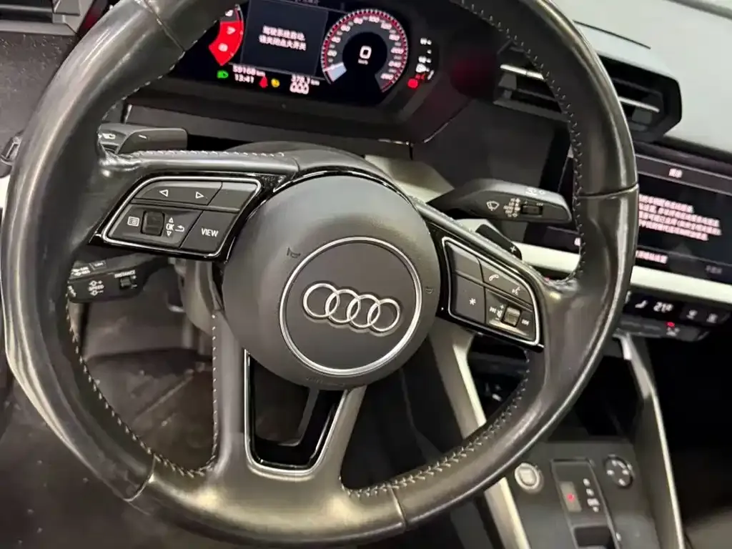 Audi A3 — фото 3