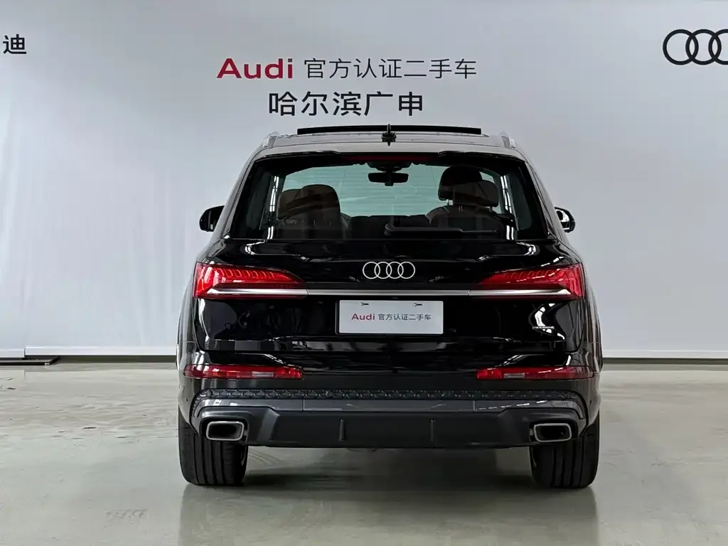 Audi Q7 — фото 6