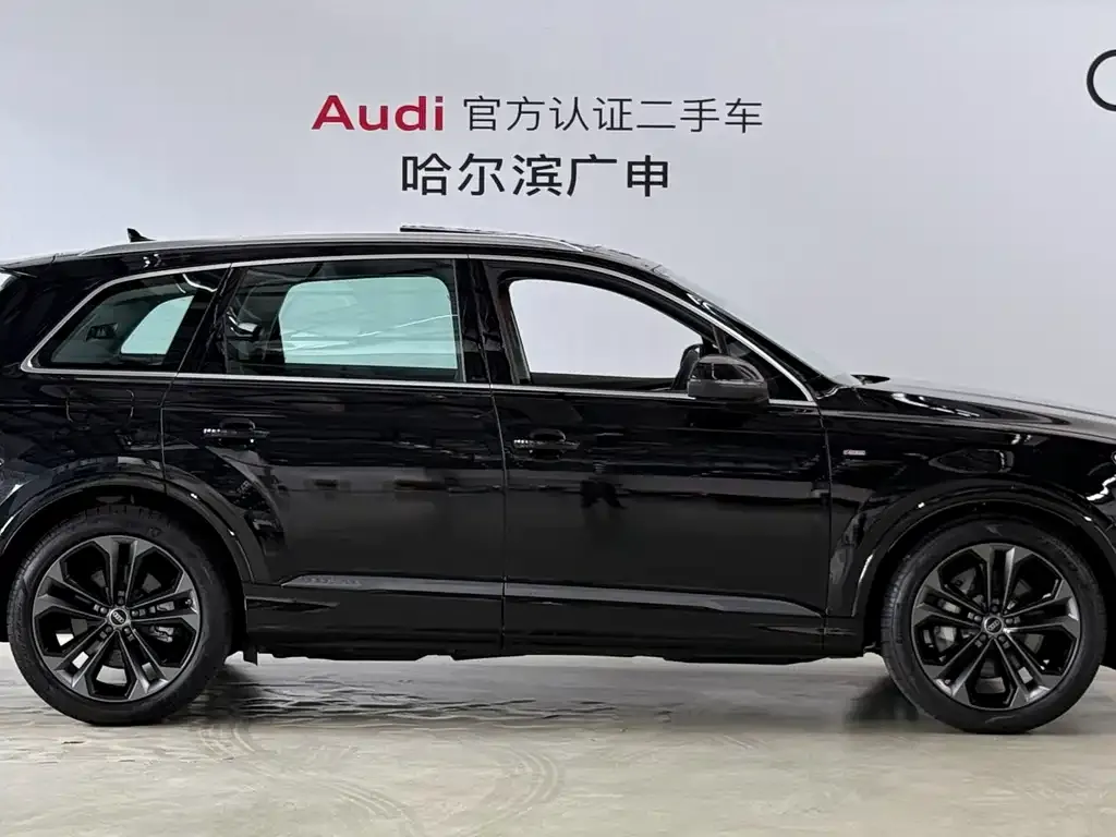 Audi Q7 — фото 5