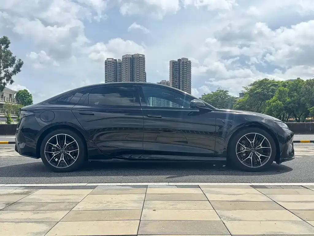 BYD Seal — фото 2
